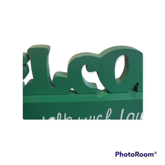 Welcome green wood sign table topper w/quote "Sit long, talk much, laugh often" - Picture 4 of 7